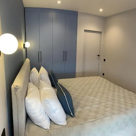 Cities Gallery Apartment