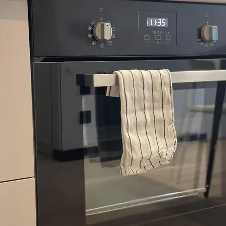 Cities Gallery Апартаменти *