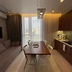 Cities Gallery 아파트